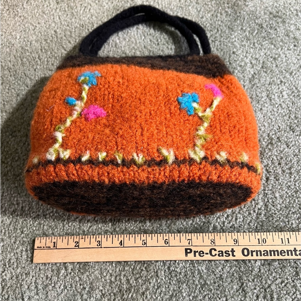Vintage Handcrafted Wool Bag - Picture 3 of 5